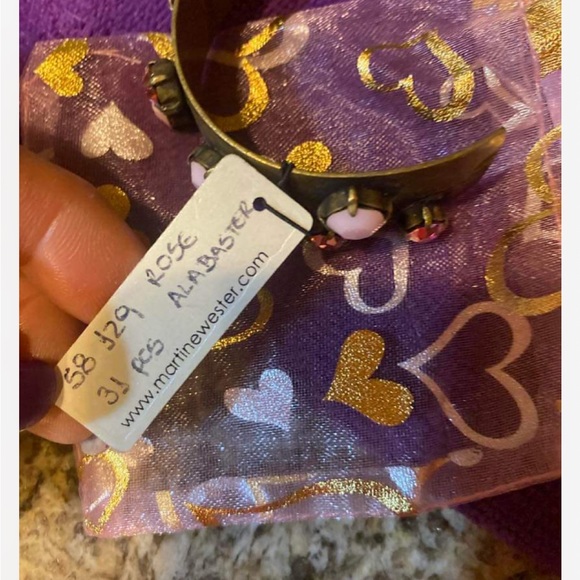 NWT Rose Alabaster Bracelet - Picture 6 of 6